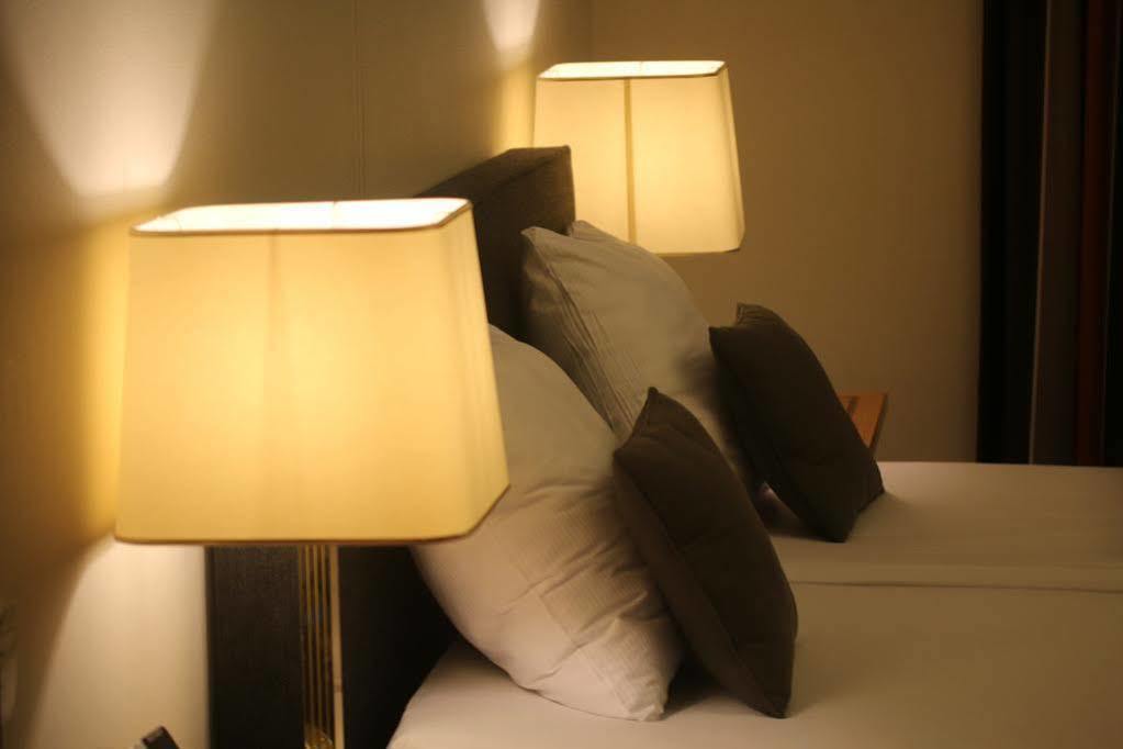 ס-חרבנמור Hotel Hof Van 'S Gravenmoer מראה חיצוני תמונה